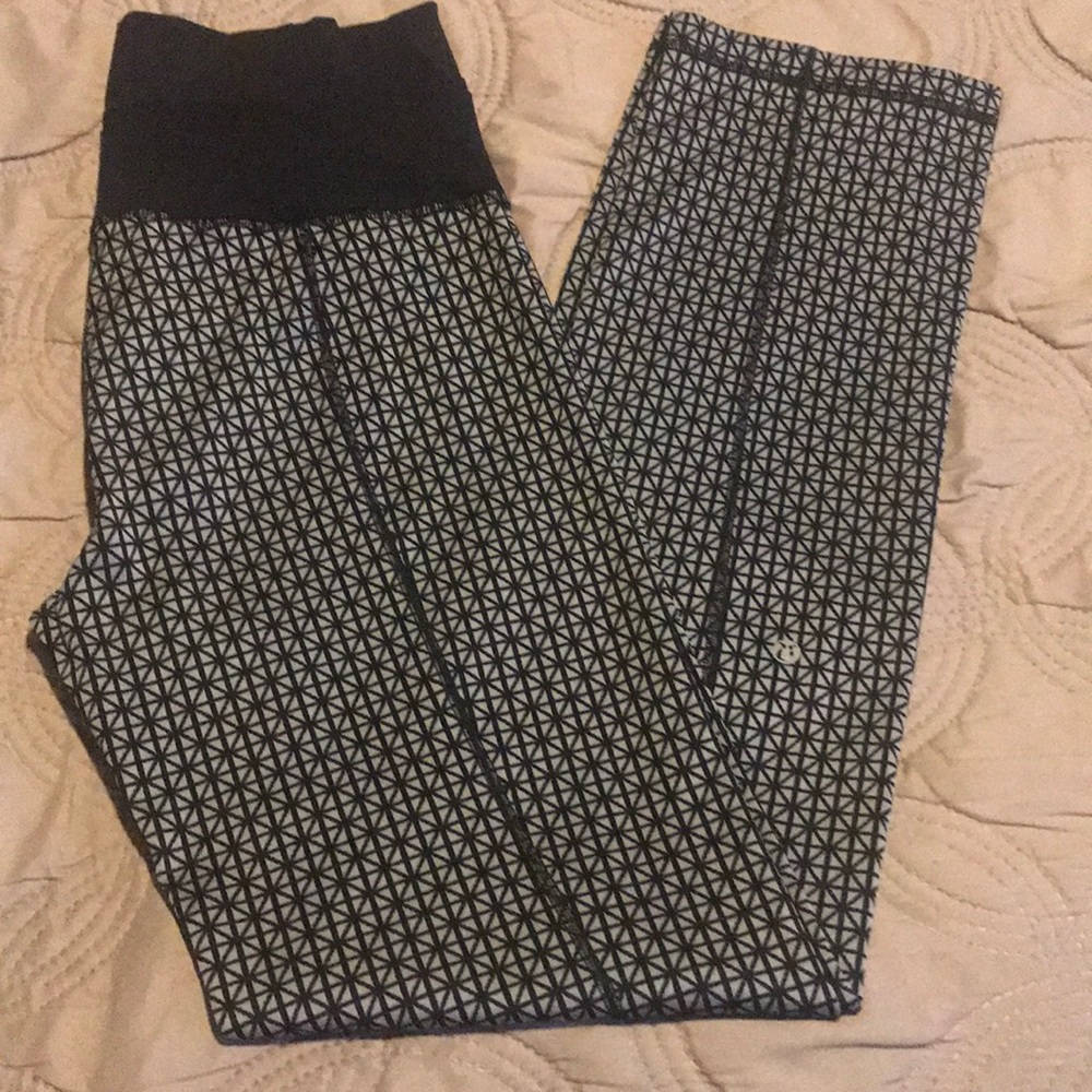 Lululemon straight leg leggings